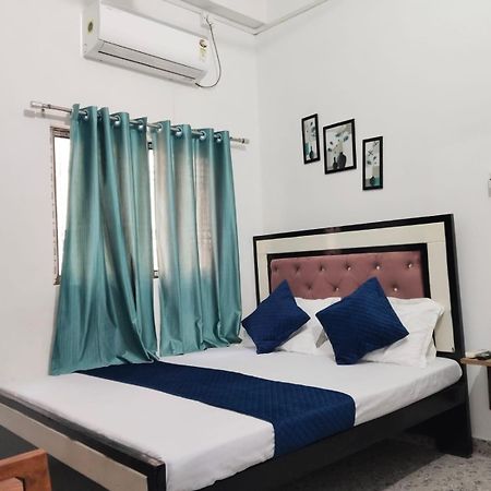 Shree K.B Guest House Βαρανάσι Εξωτερικό φωτογραφία