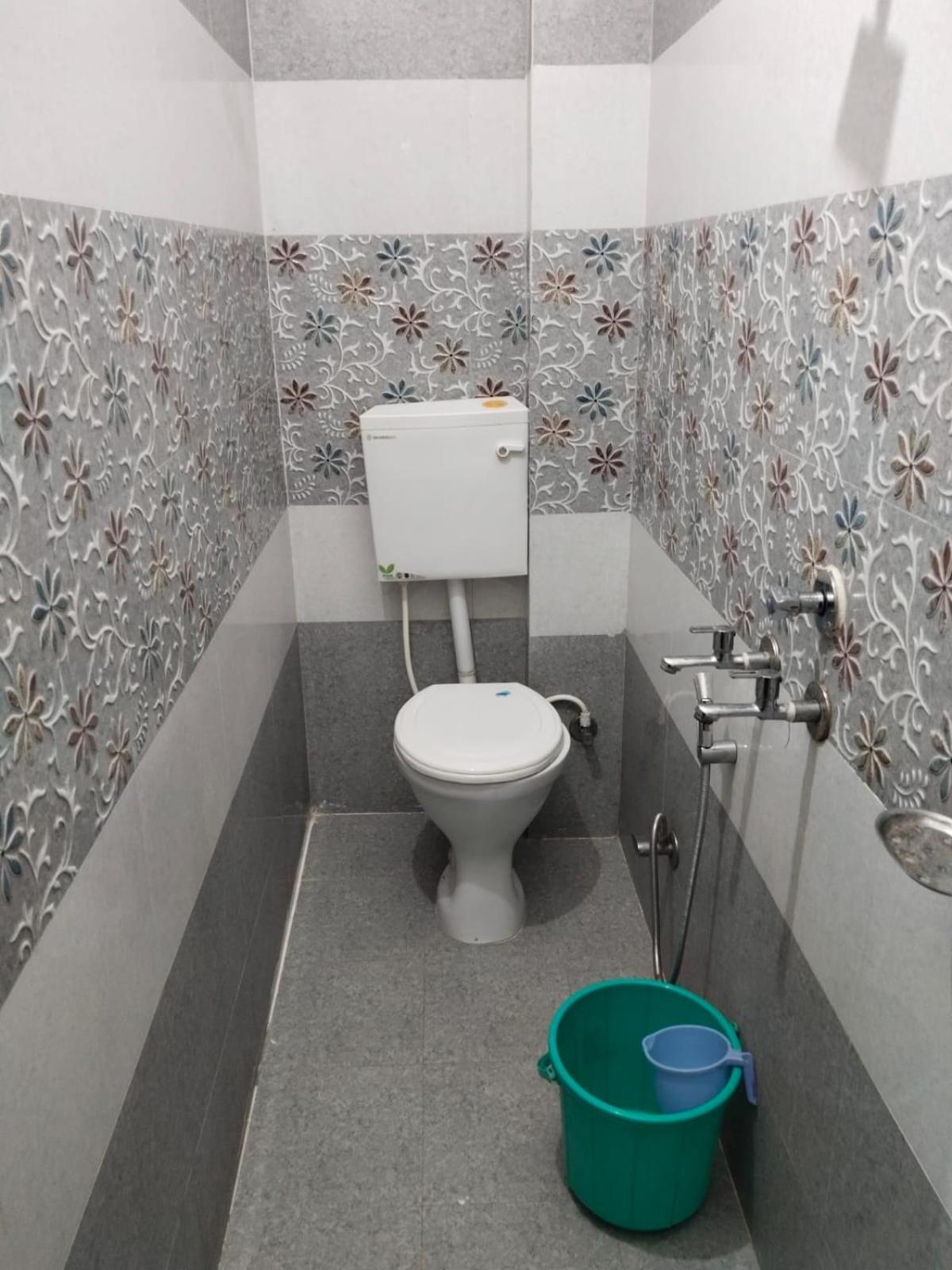 Shree K.B Guest House Βαρανάσι Εξωτερικό φωτογραφία